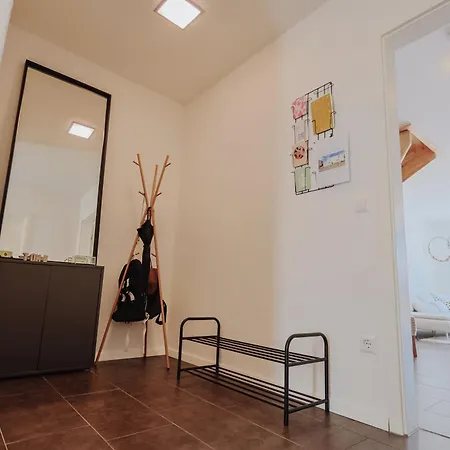 Semesterbostad Zentral. Stylisch. Toni House Mit Viel Platz!