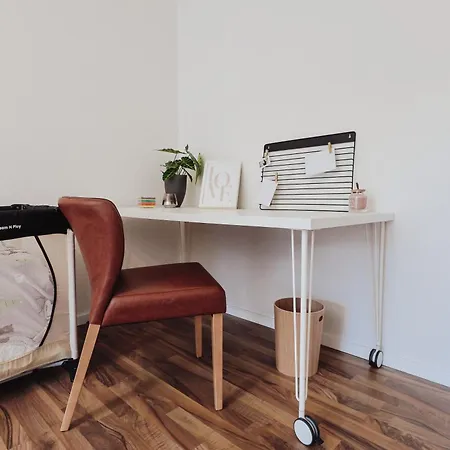 Zentral. Stylisch. Toni House Mit Viel Platz! Semesterbostad *