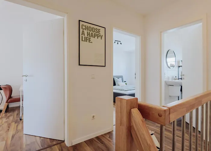 Zentral. Stylisch. Toni House Mit Viel Platz! Сasa de vacaciones Lingen