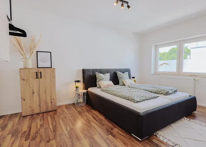 Zentral. Stylisch. Toni House Mit Viel Platz! Сasa de vacaciones *